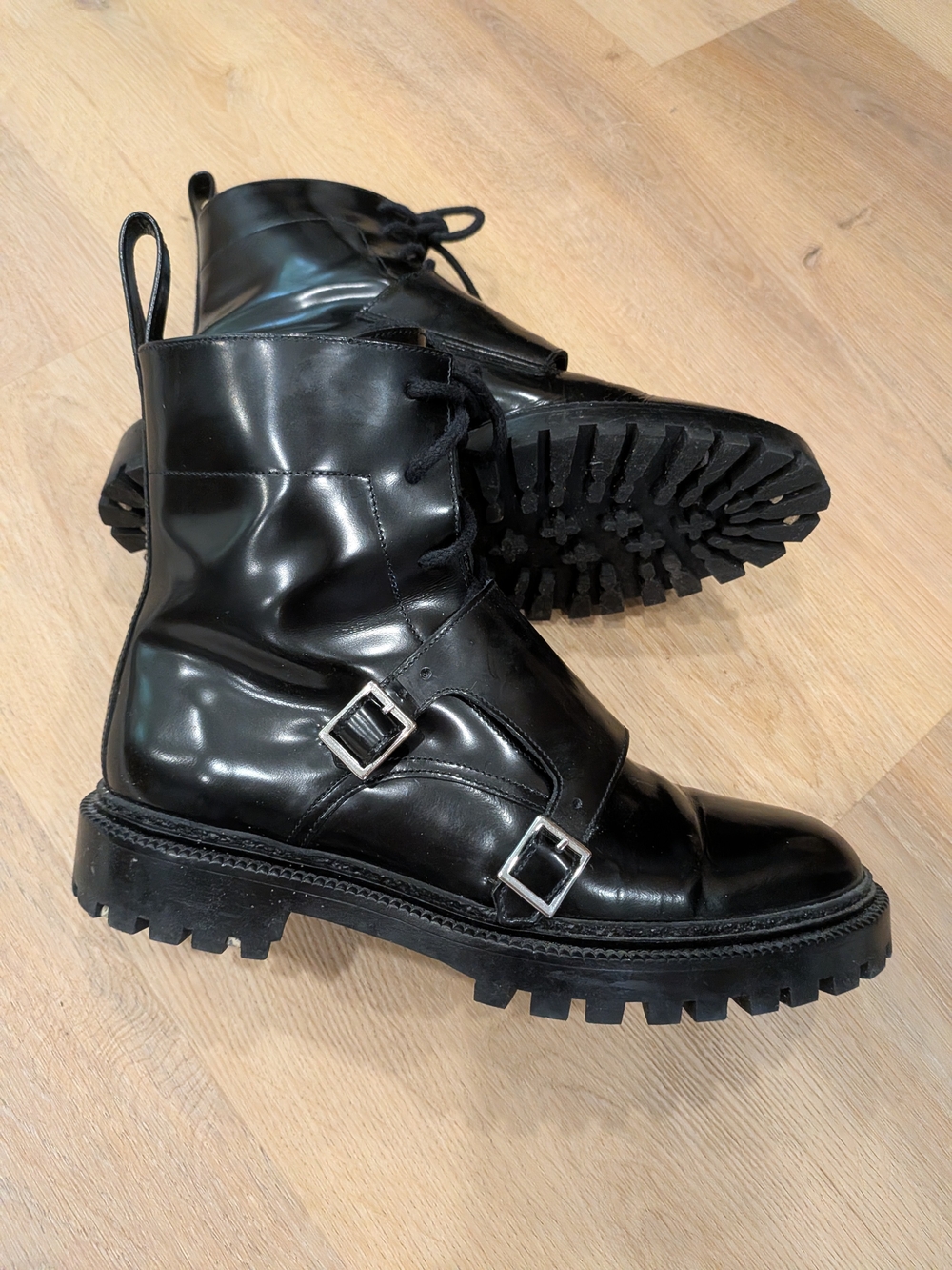 🖤INCH2 Handcrafted European Leather Combat Boot - Black Rubber Sole Stunning!